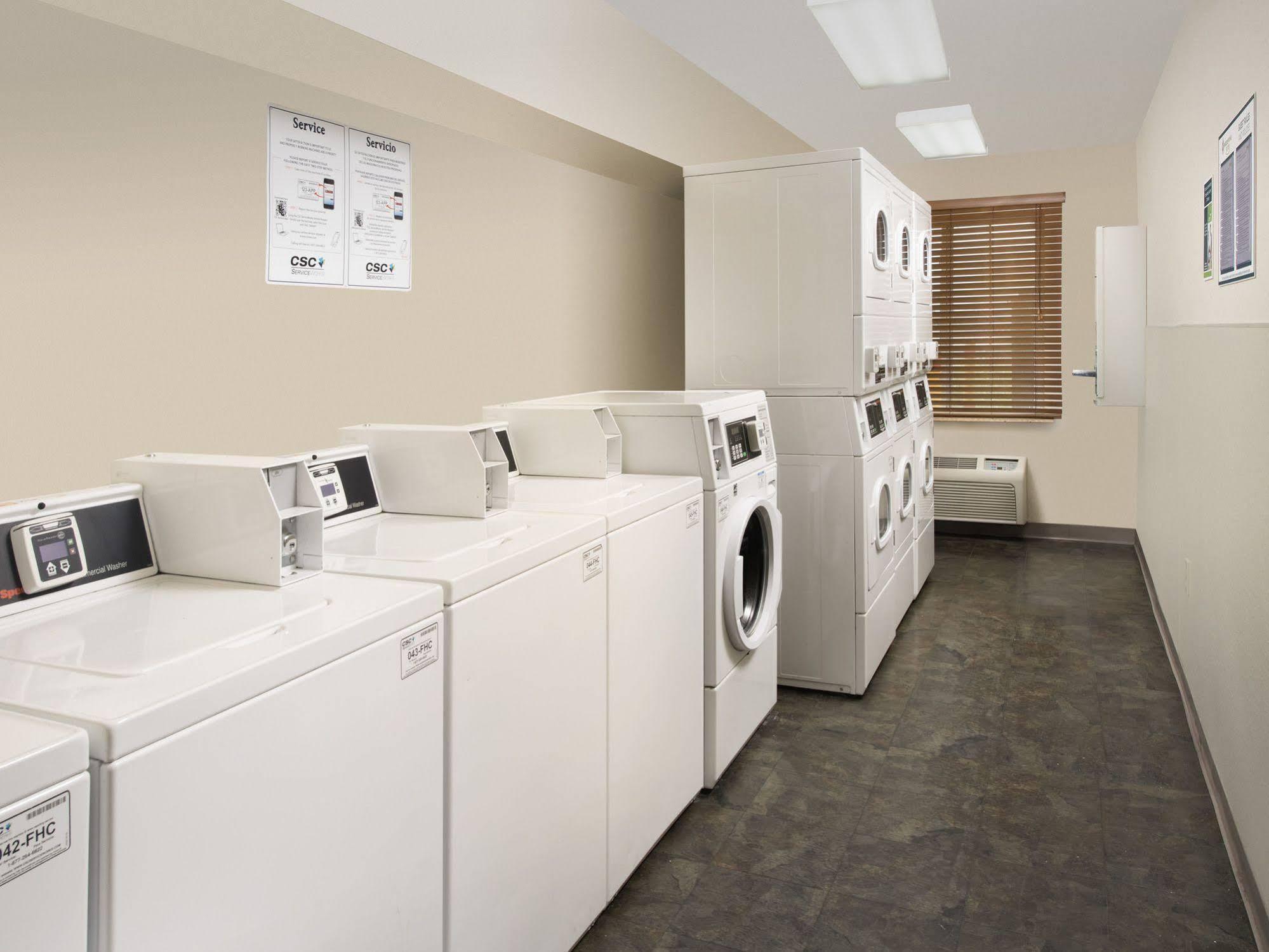 Woodspring Suites Memphis Northeast מראה חיצוני תמונה