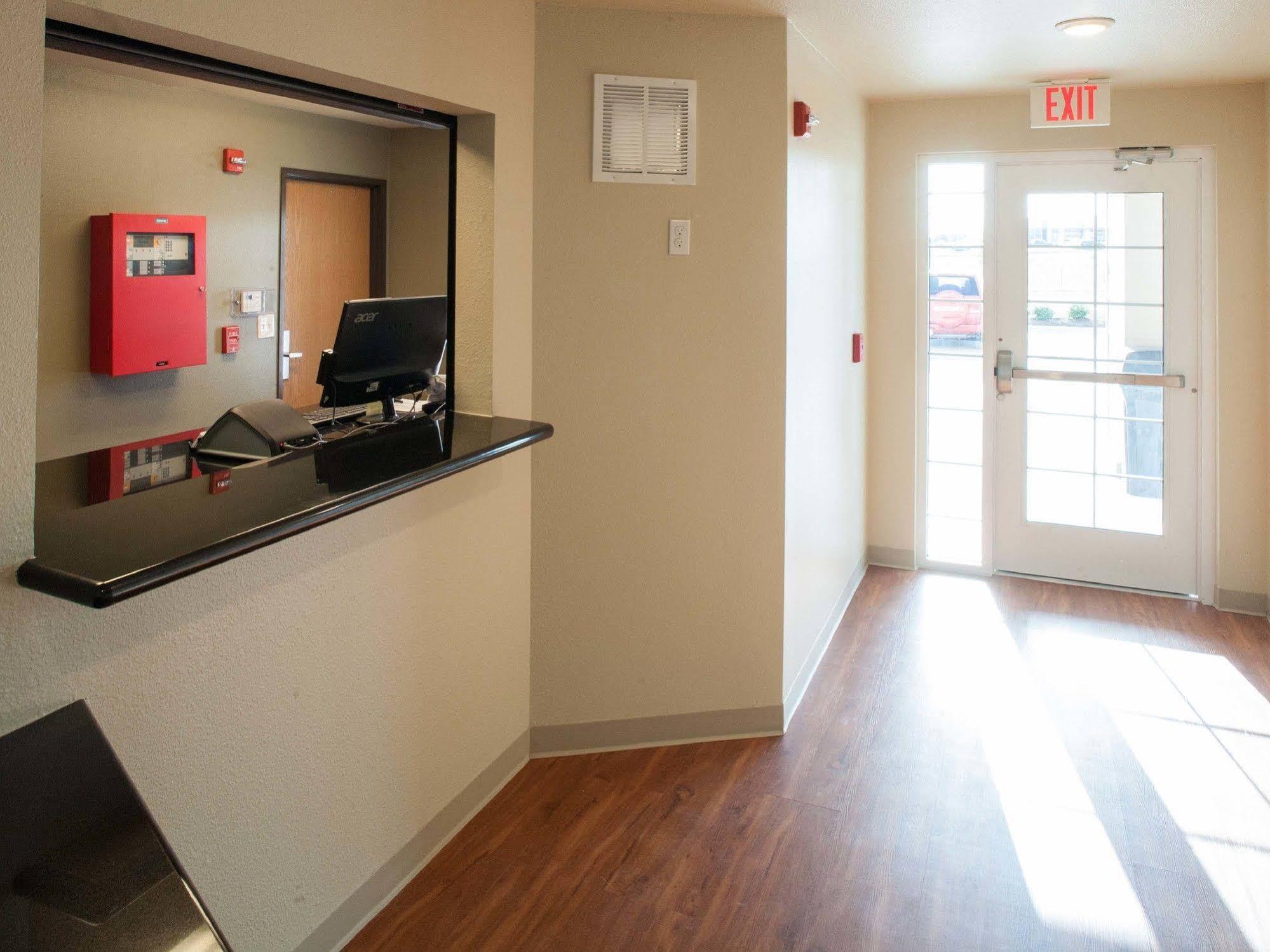 Woodspring Suites Memphis Northeast מראה חיצוני תמונה
